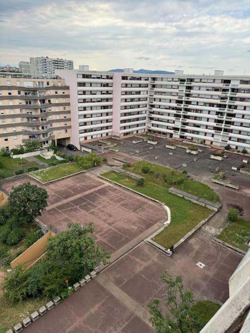 Grand Appartement 3 Chambres Balcon - Partdieu 里昂 外观 照片